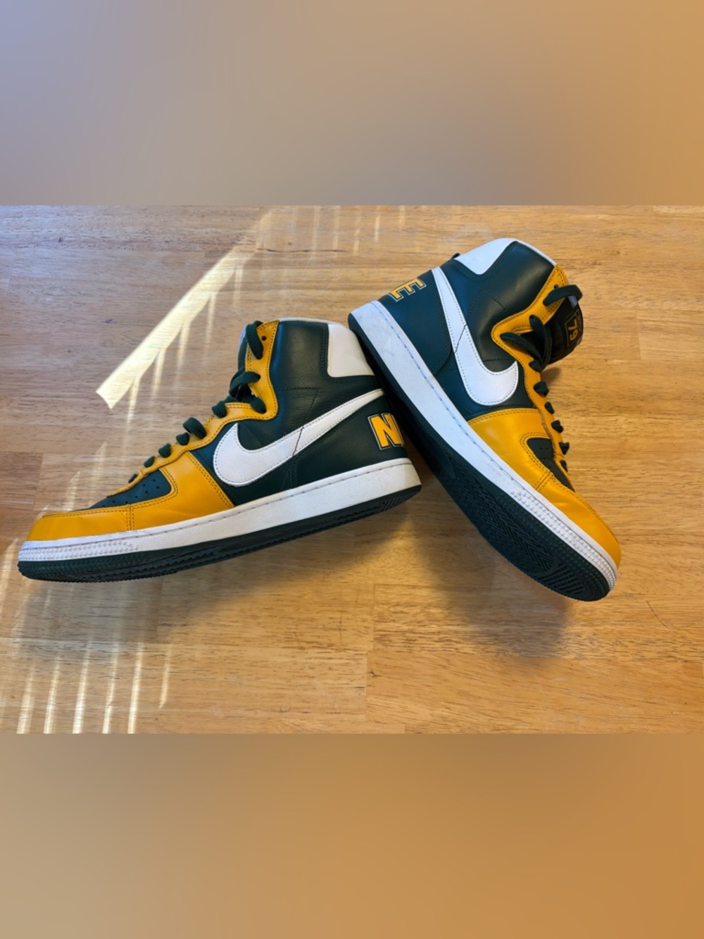 Men’s Nike Terminator High Seattle Supersonics 2023 Size 11